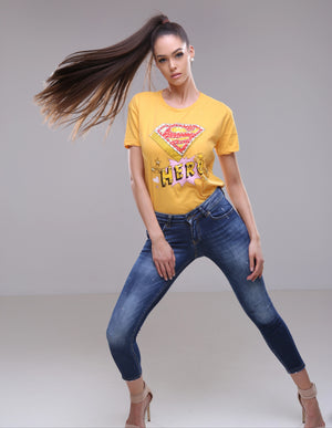 Hero t-shirt in white and yellow colors